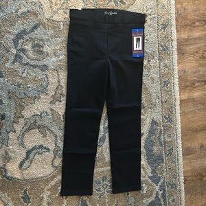 Gloria Vanderbilt Zoey pull on